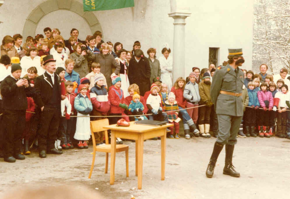 1982 vierzehn.jpg